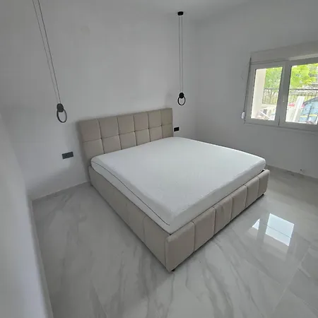 Villa Paterakis - Adamos Holidays